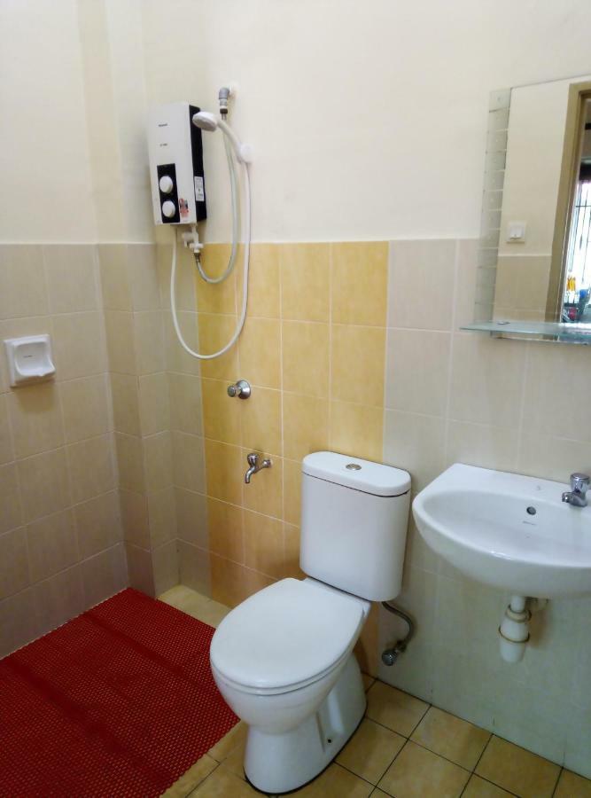 Muslim 2 Stay Malacca Екстер'єр фото